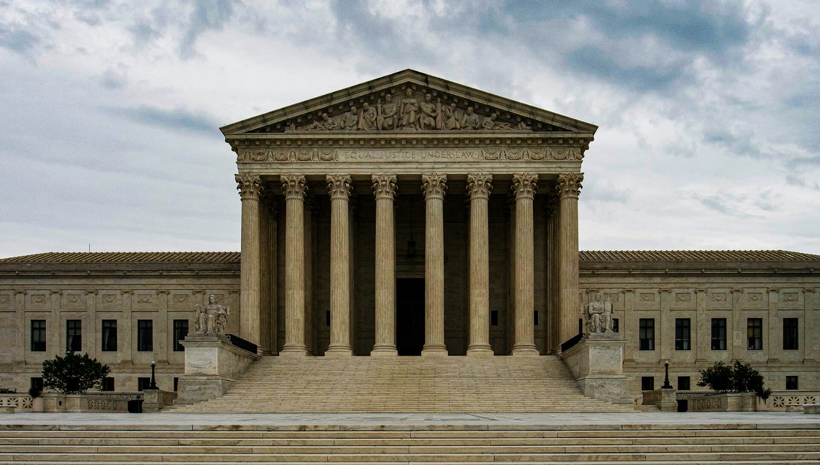 America vs. the Supreme Court - Fair Observer